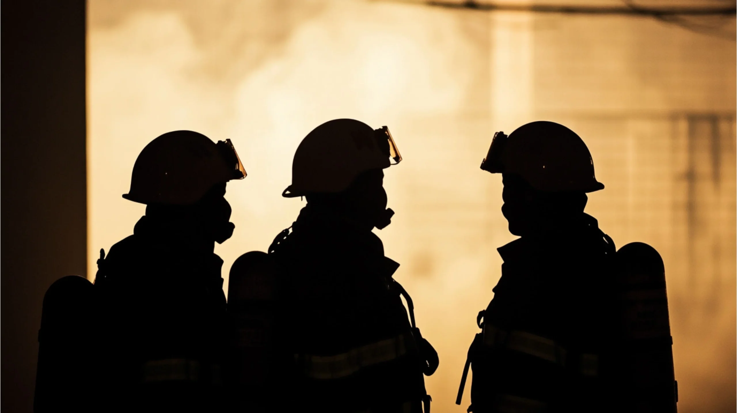 Como-cumplir-todos-los-requisitos-para-ser-bombero-en-Espana-en-2025