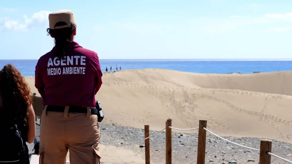 Cartel del curso de oposiciones Agente de Medio Ambiente 2025/2026 de Academia TEBA en Andalucía